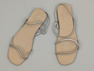 sandaly z łańcuszkiem: Босоніжки жіночі, розмір 36 на lalafo.pl — 1 sandaly z łańcuszkiem: Босоніжки жіночі, розмір 36 — 1