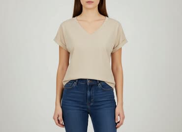 Women`s T-shirt, size M at lalafo.pl Women`s T-shirt, size M