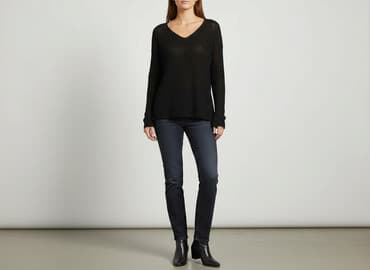 JULIE, Светр жіночий, розмір M на lalafo.pl JULIE, Светр жіночий, розмір M