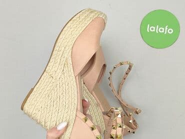 jakie buty do srebrnej sukienki: Босоніжки жіночі, 39 на lalafo.pl — 8 jakie buty do srebrnej sukienki: Босоніжки жіночі, 39 — 8