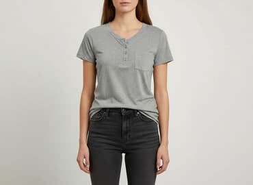 Women`s T-shirt, size M at lalafo.pl Women`s T-shirt, size M