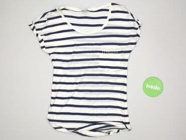 forward observations group t shirty: Vero Moda, Women`s T-shirt, size M at lalafo.pl — 2 forward observations group t shirty: Vero Moda, Women`s T-shirt, size M — 2