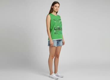 jaka koszulka do zielonych spodni: Футболка жіноча, розмір S на lalafo.pl — 1 jaka koszulka do zielonych spodni: Футболка жіноча, розмір S — 1