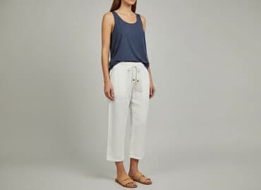 Janina, 3/4 Trousers for women, size M at lalafo.pl Janina, 3/4 Trousers for women, size M