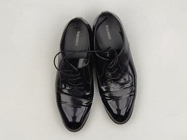 borelli buty: Класичні туфлі для чоловіків, розмір 40 на lalafo.pl — 1 borelli buty: Класичні туфлі для чоловіків, розмір 40 — 1