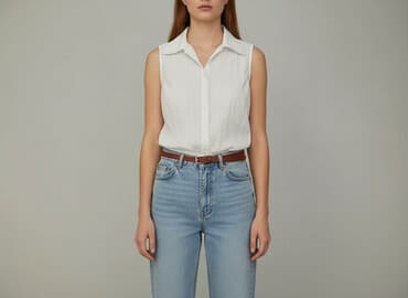 biała koszula damska z aplikacją: Сорочка жіноча, розмір S на lalafo.pl — 1 biała koszula damska z aplikacją: Сорочка жіноча, розмір S — 1