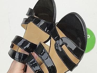 crox buty: Шльопанці жіночі, розмір 37 на lalafo.pl — 5 crox buty: Шльопанці жіночі, розмір 37 — 5