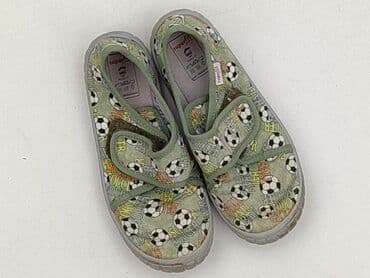 buty do gry w piłkę nożną dla dzieci: Капці 28, Б/в на lalafo.pl — 1 buty do gry w piłkę nożną dla dzieci: Капці 28, Б/в — 1