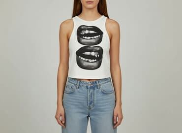 Shein, Women`s top, size XS at lalafo.pl Shein, Women`s top, size XS