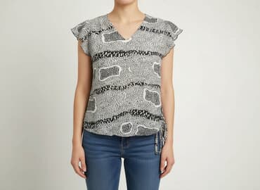 bluzka z marszczeniem po bokach: Жіноча блуза, розмір M на lalafo.pl — 1 bluzka z marszczeniem po bokach: Жіноча блуза, розмір M — 1