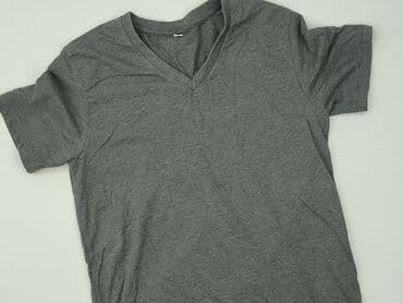 Футболка для чоловіків, S на lalafo.pl Футболка для чоловіків, S
