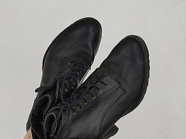 crocs 39: Ботильйони та черевики жіночі, розмір 40 на lalafo.pl — 6 crocs 39: Ботильйони та черевики жіночі, розмір 40 — 6