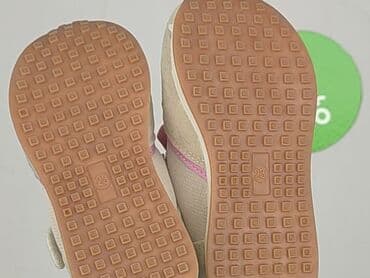 czapka termoaktywna nike: Sport shoes 23, Used at lalafo.pl — 4 czapka termoaktywna nike: Sport shoes 23, Used — 4