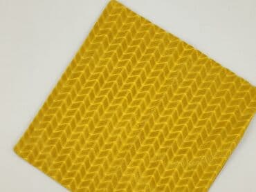 PL - Pillowcase, 41 x 41, color - Yellow, condition - Very good at lalafo.pl PL - Pillowcase, 41 x 41, color - Yellow, condition - Very good