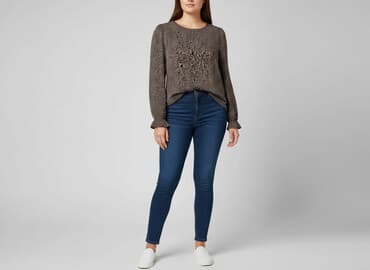 bluzki plus size allegro: Жіноча блуза, розмір 2XL на lalafo.pl — 1 bluzki plus size allegro: Жіноча блуза, розмір 2XL — 1