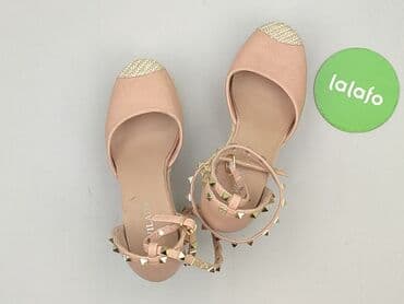 jakie buty do srebrnej sukienki: Босоніжки жіночі, 39 на lalafo.pl — 2 jakie buty do srebrnej sukienki: Босоніжки жіночі, 39 — 2