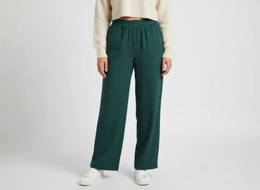 Reserved, Брюки жіночі, розмір S на lalafo.pl Reserved, Брюки жіночі, розмір S