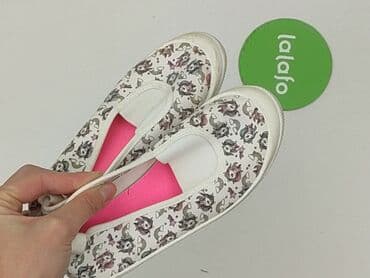 buty dla mamy i córki: Балетки 32, стан - Дуже гарний на lalafo.pl — 6 buty dla mamy i córki: Балетки 32, стан - Дуже гарний — 6