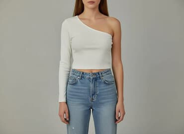 Shein, Топ жіночий, розмір M на lalafo.pl Shein, Топ жіночий, розмір M