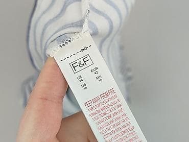 body pull bear: F&F, Футболка жіноча, розмір 4XL на lalafo.pl — 4 body pull bear: F&F, Футболка жіноча, розмір 4XL — 4