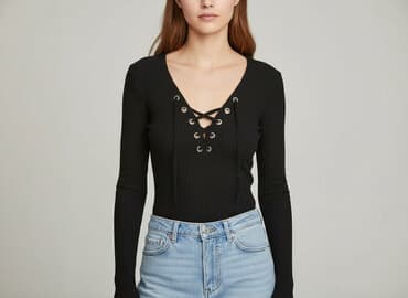 Gina Tricot, Women`s top, size XS at lalafo.pl Gina Tricot, Women`s top, size XS