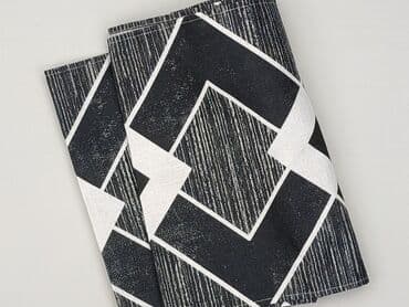 Скатертина 90 x 33, колір - Чорний, стан - Дуже гарний на lalafo.pl Скатертина 90 x 33, колір - Чорний, стан - Дуже гарний