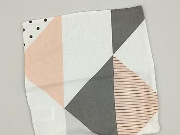 Poszewka na poduszkę dekoracyjną - Wzór: geometryczny, skandynawski; w lalafo.pl Poszewka na poduszkę dekoracyjną - Wzór: geometryczny, skandynawski;