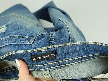 resalsa jeans: Diverse, Джинси жіночі, розмір S на lalafo.pl — 4 resalsa jeans: Diverse, Джинси жіночі, розмір S — 4