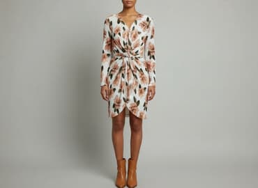 Сукня жіноча, розмір S на lalafo.pl Сукня жіноча, розмір S