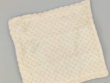 Наволочка, 45 x 45, колір - Бежевий, стан - Дуже гарний на lalafo.pl Наволочка, 45 x 45, колір - Бежевий, стан - Дуже гарний