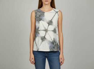 bluzka z marszczeniem po bokach: Жіноча блуза, розмір One size на lalafo.pl — 1 bluzka z marszczeniem po bokach: Жіноча блуза, розмір One size — 1