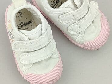 ccc srebrne sandały na obcasie: Взуття для немовлят, Disney, 19, стан - Дуже гарний на lalafo.pl — 1 ccc srebrne sandały na obcasie: Взуття для немовлят, Disney, 19, стан - Дуже гарний — 1