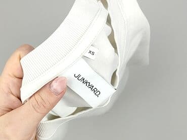 identic basic t shirt: Футболка жіноча, розмір XS на lalafo.pl — 5 identic basic t shirt: Футболка жіноча, розмір XS — 5