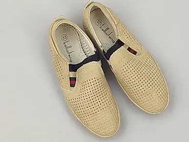 Half shoes 33, New